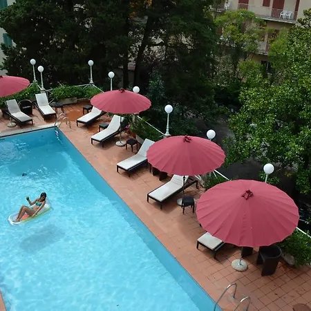 Grand Nizza Et Suisse Montecatini Terme