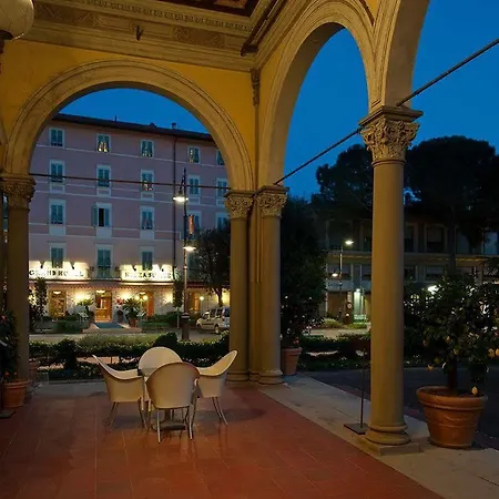 Hotel Grand Nizza Et Suisse